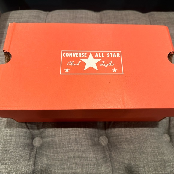 NWT & Box Chuck 70 Recycled Canvas Hi-Top Sneakers - Picture 7 of 9